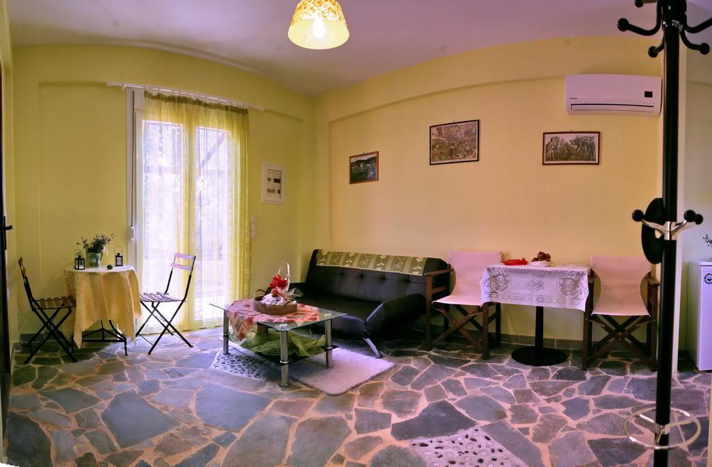 Evaland Traditional Houses Tarti Room photo